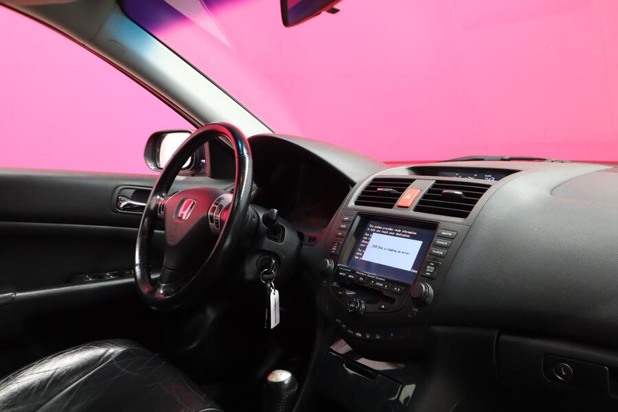 Honda Accord vaihtoauto