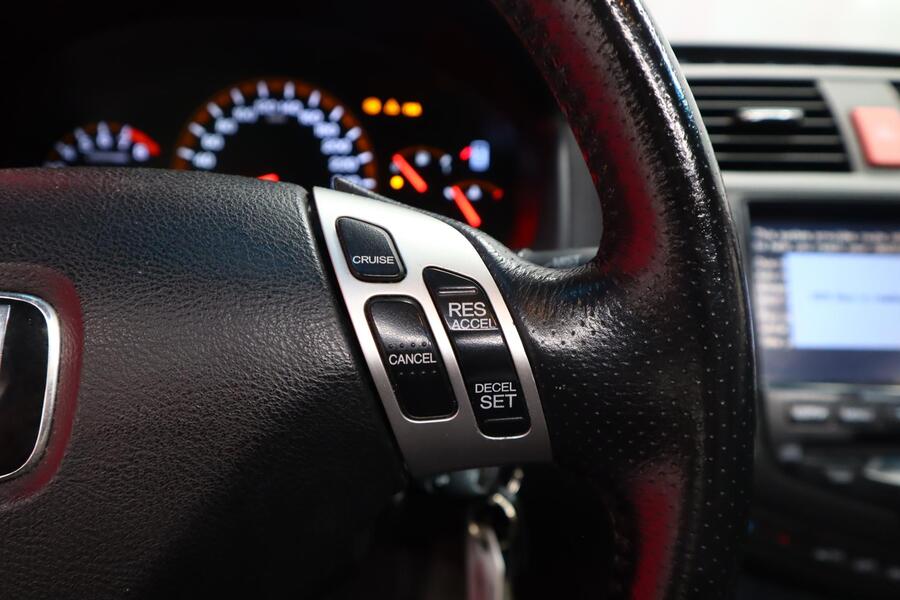 Honda Accord vaihtoauto