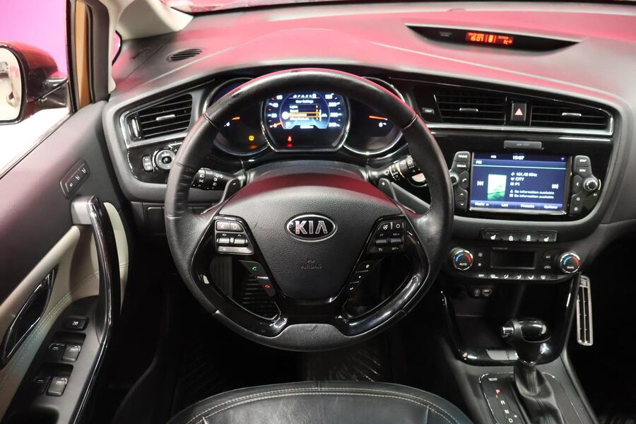 Kia Ceed vaihtoauto