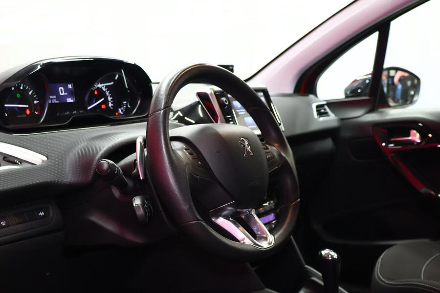 Peugeot 208 vaihtoauto