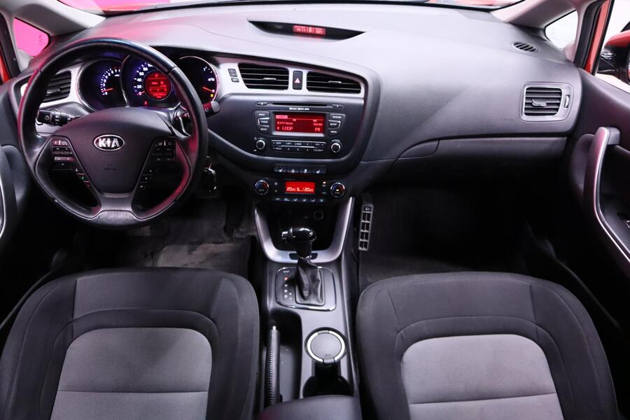 Kia Ceed vaihtoauto