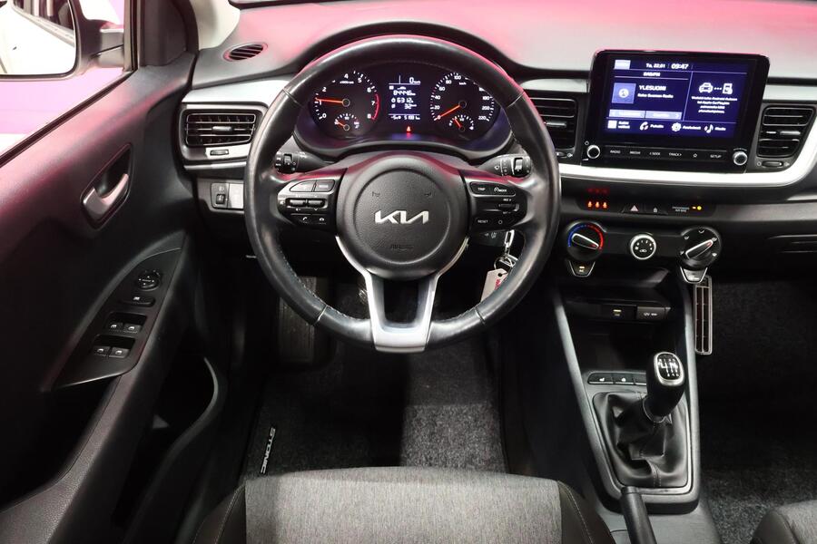 Kia Stonic vaihtoauto