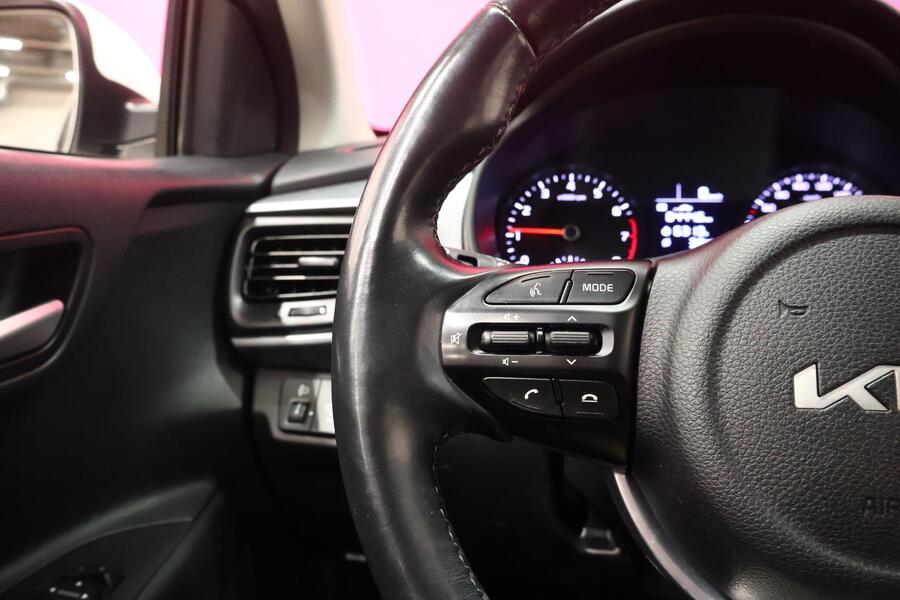 Kia Stonic vaihtoauto