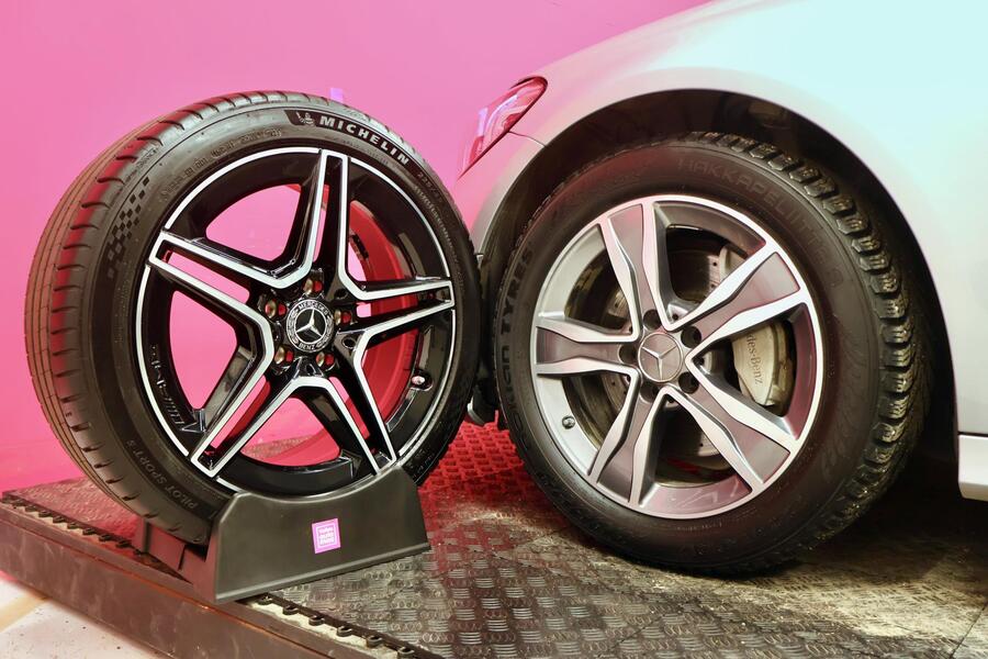 Mercedes-Benz C vaihtoauto