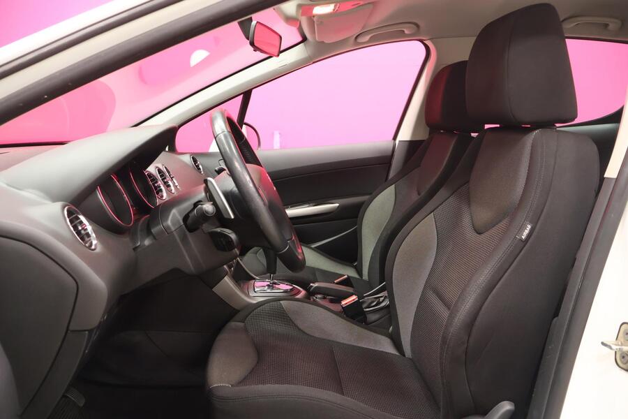 Peugeot 308 vaihtoauto