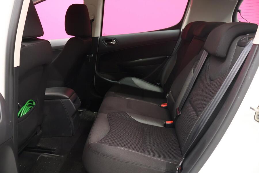 Peugeot 308 vaihtoauto