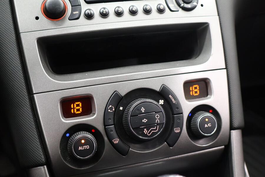 Peugeot 308 vaihtoauto