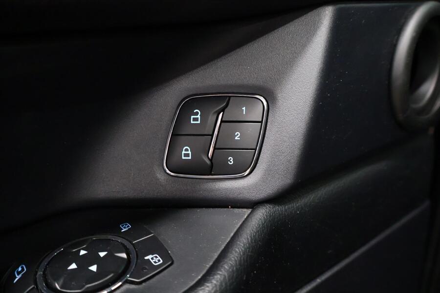 Ford Expedition vaihtoauto