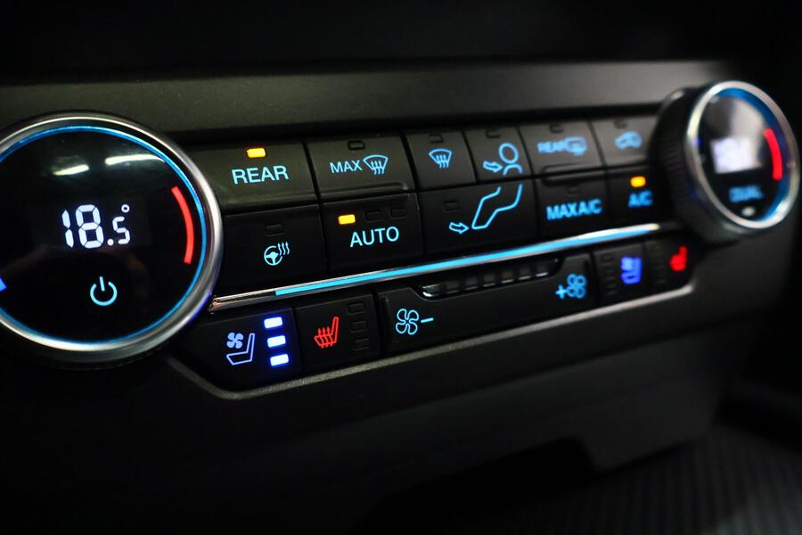 Ford Expedition vaihtoauto