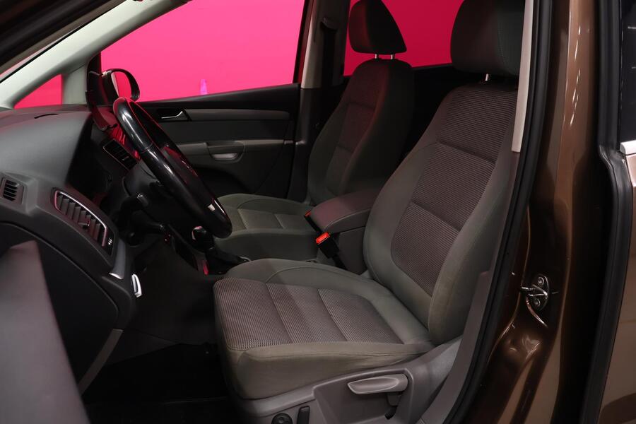 Volkswagen Sharan vaihtoauto