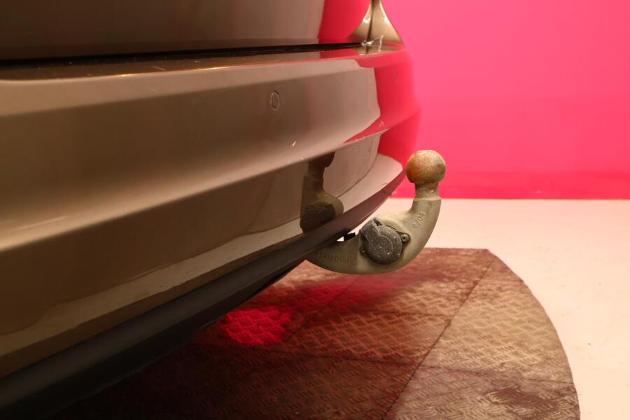 Volkswagen Sharan vaihtoauto