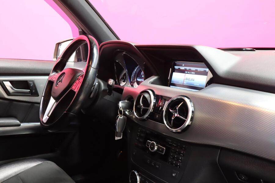 Mercedes-Benz GLK vaihtoauto