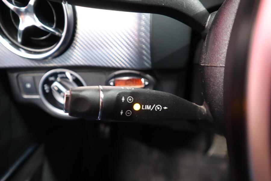 Mercedes-Benz GLK vaihtoauto