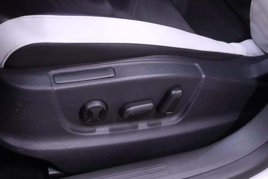 SEAT Leon vaihtoauto