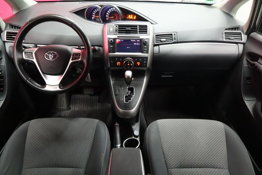 Toyota Verso vaihtoauto