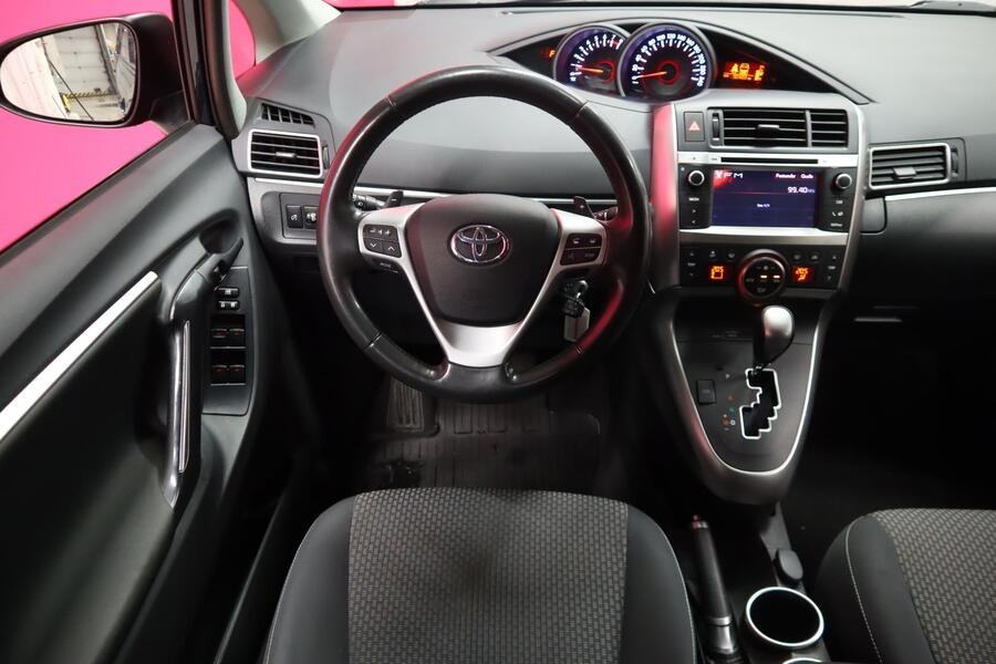 Toyota Verso vaihtoauto