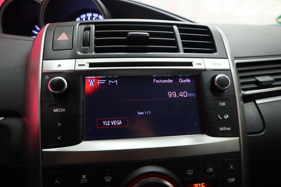 Toyota Verso vaihtoauto