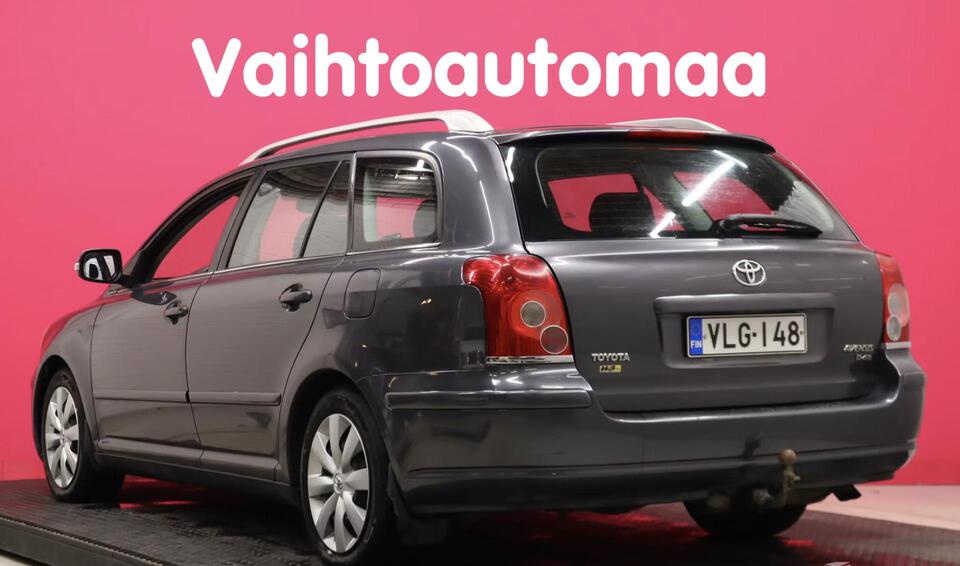 Toyota Avensis vaihtoauto