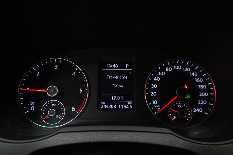 SEAT Alhambra vaihtoauto