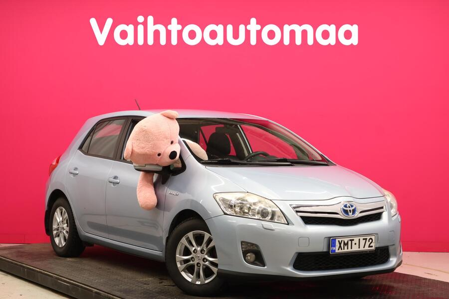 Toyota Auris vaihtoauto