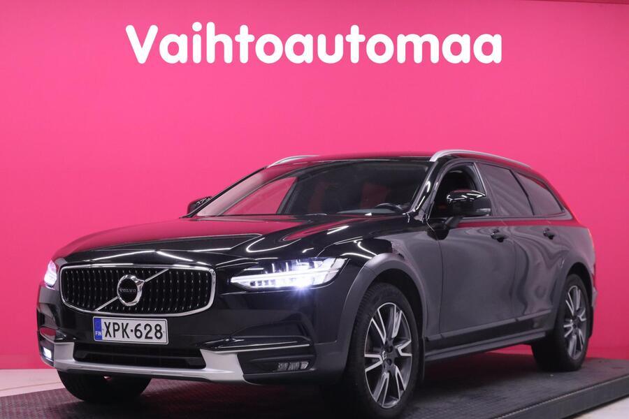 Volvo V90 Cross Country vaihtoauto
