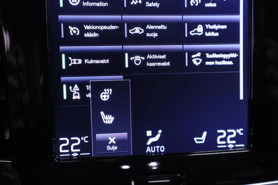 Volvo V90 Cross Country vaihtoauto