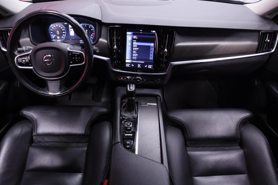 Volvo V90 Cross Country vaihtoauto