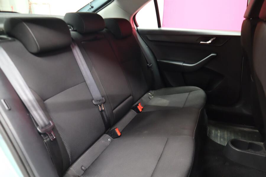 Skoda Rapid vaihtoauto