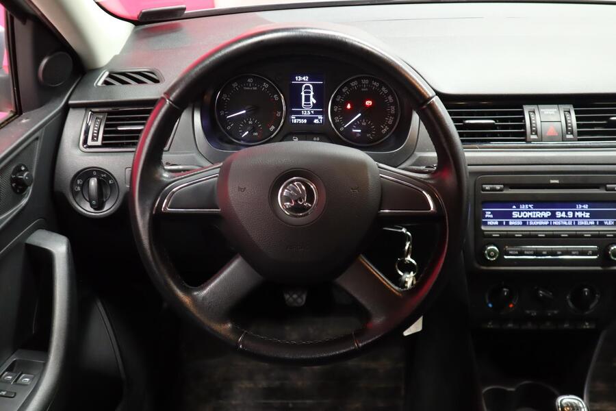 Skoda Rapid vaihtoauto