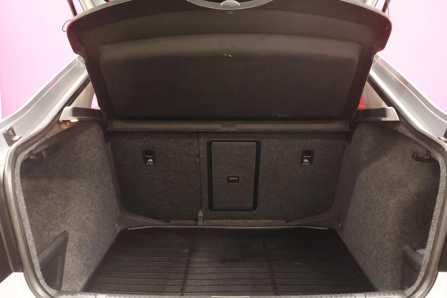 Skoda Rapid vaihtoauto