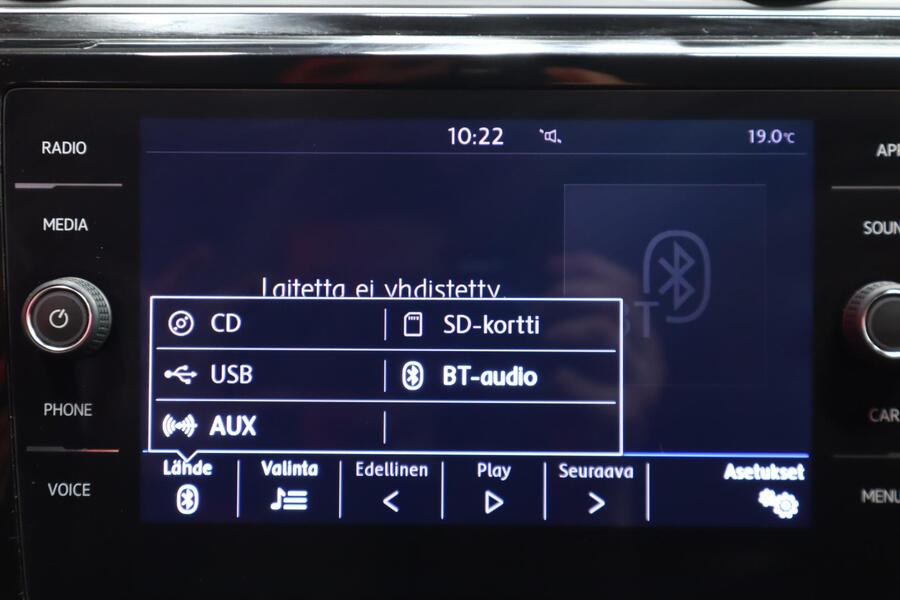 Volkswagen Touran vaihtoauto