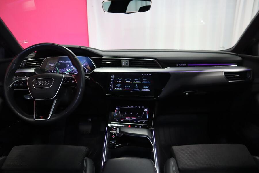 Audi e-tron vaihtoauto