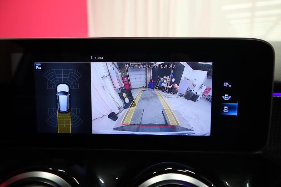 Mercedes-Benz GLB vaihtoauto