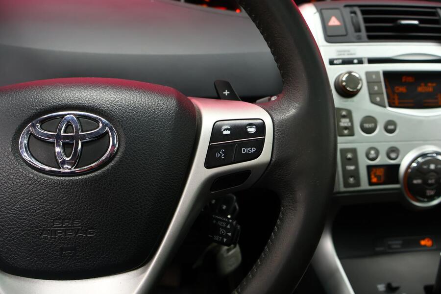 Toyota Verso vaihtoauto