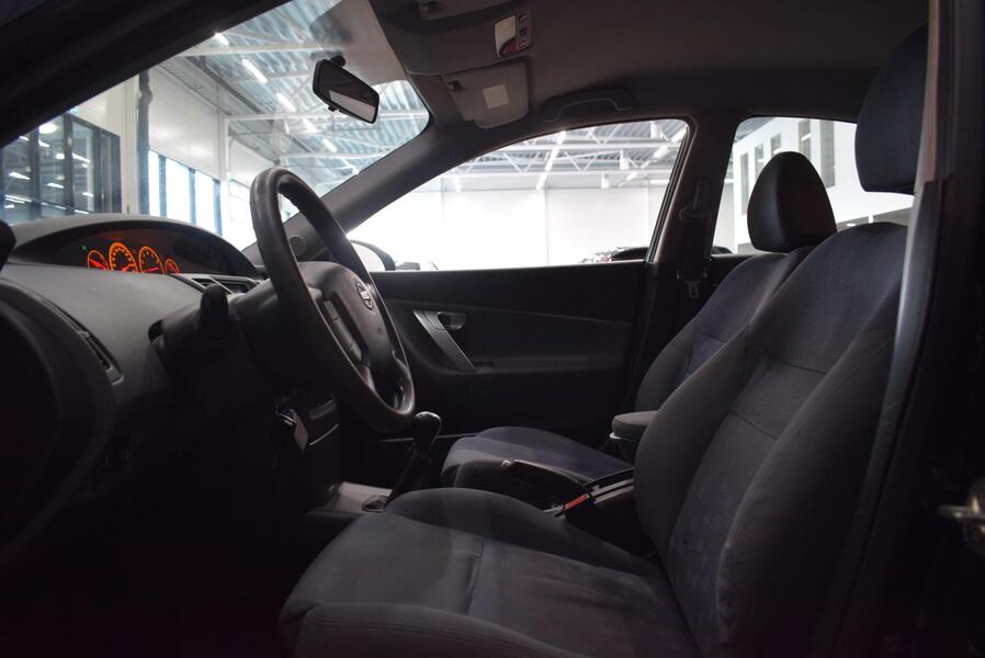 Nissan Primera vaihtoauto