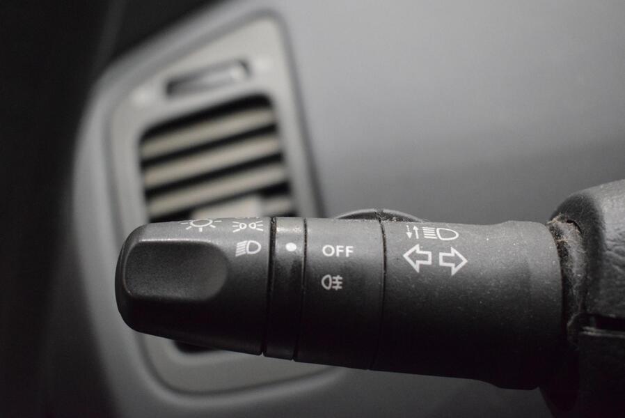 Nissan Primera vaihtoauto