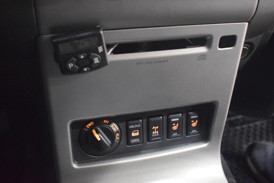 Nissan Navara vaihtoauto