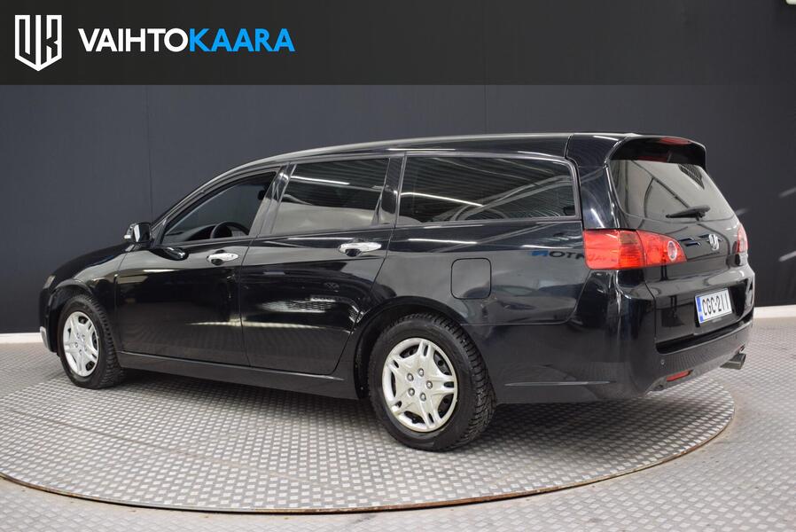 Honda Accord vaihtoauto