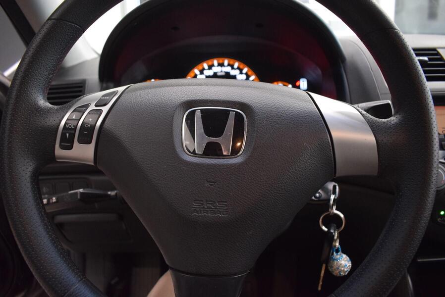 Honda Accord vaihtoauto