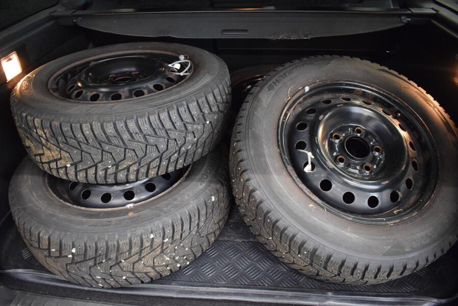 Honda Accord vaihtoauto