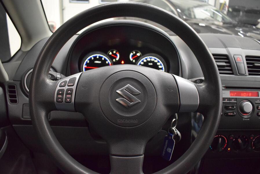 Suzuki SX4 vaihtoauto