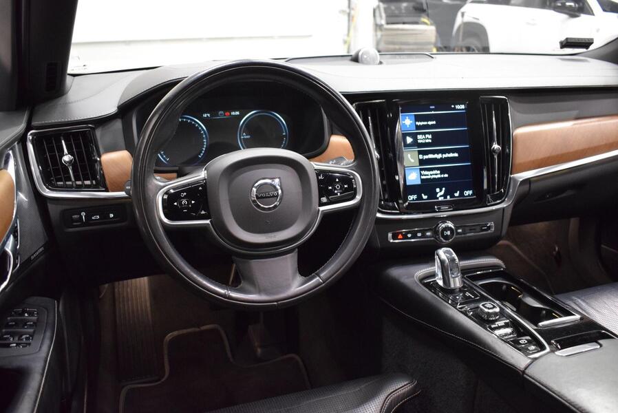 Volvo S90 vaihtoauto