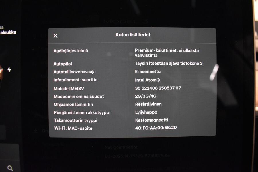 Tesla Model 3 vaihtoauto