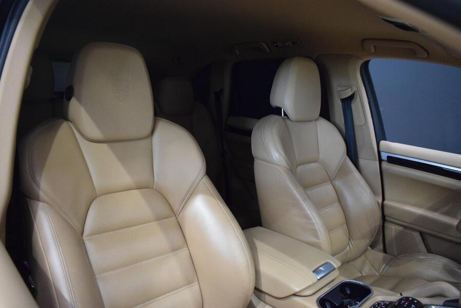 Porsche Cayenne vaihtoauto