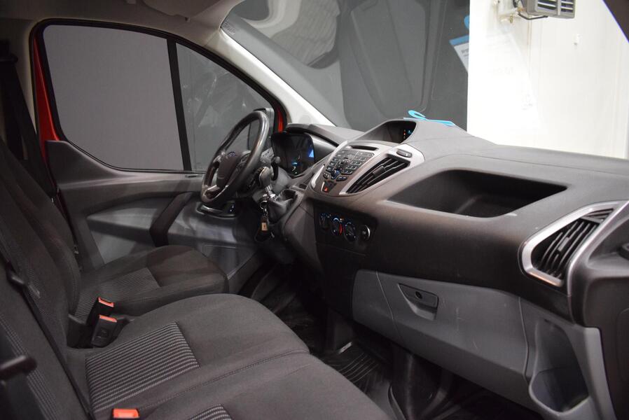 Ford Transit Custom vaihtoauto