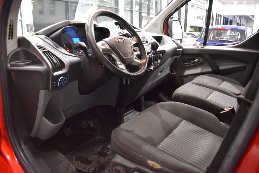 Ford Transit Custom vaihtoauto