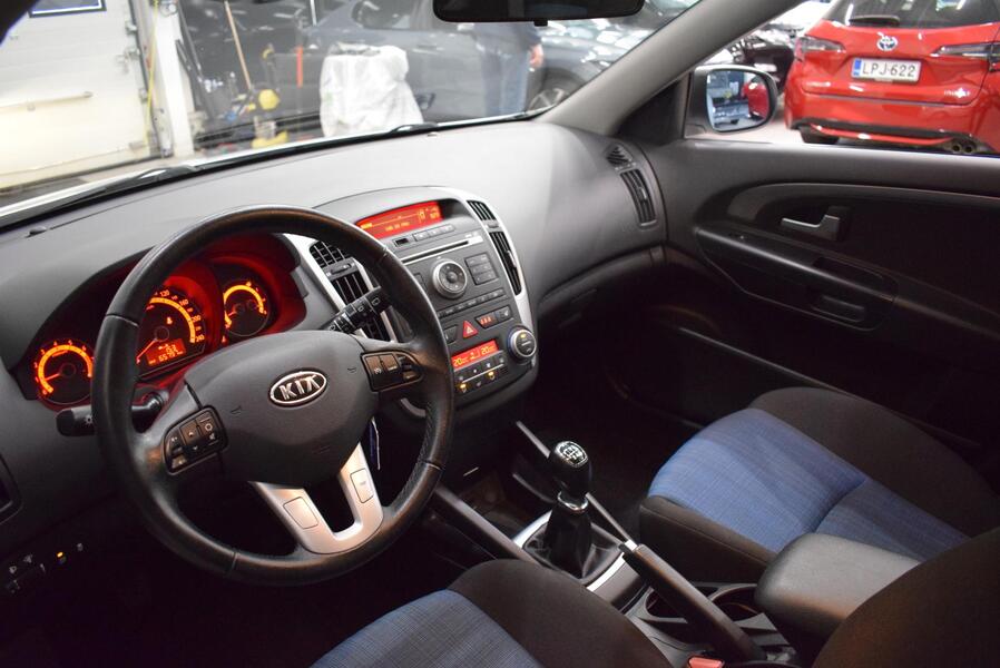 Kia Ceed vaihtoauto