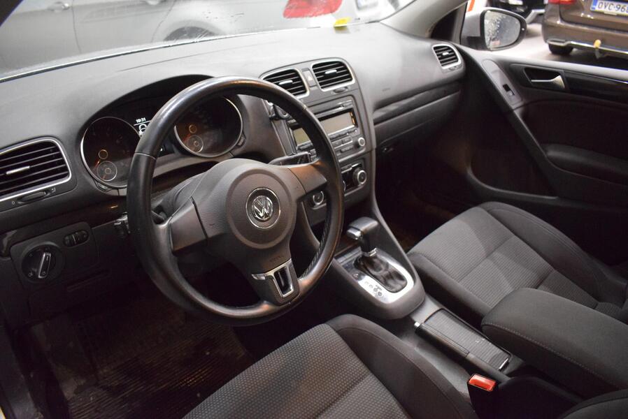 Volkswagen Golf vaihtoauto