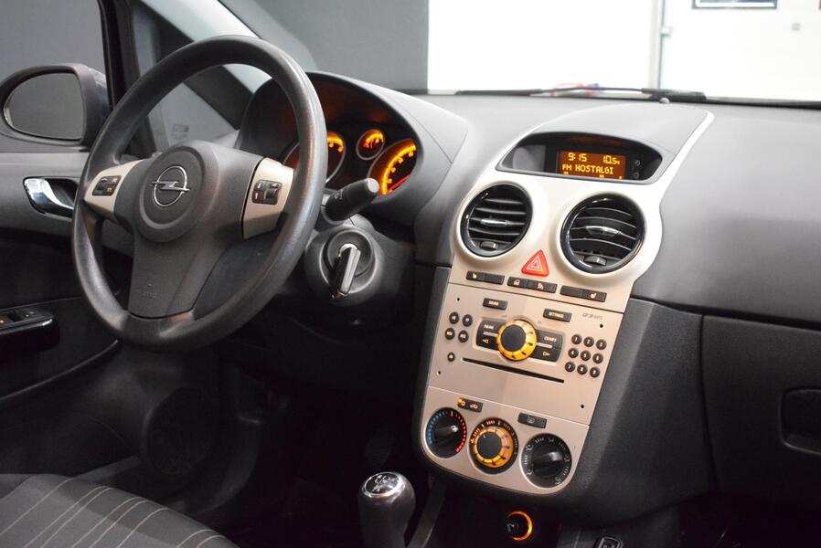 Opel Corsa vaihtoauto