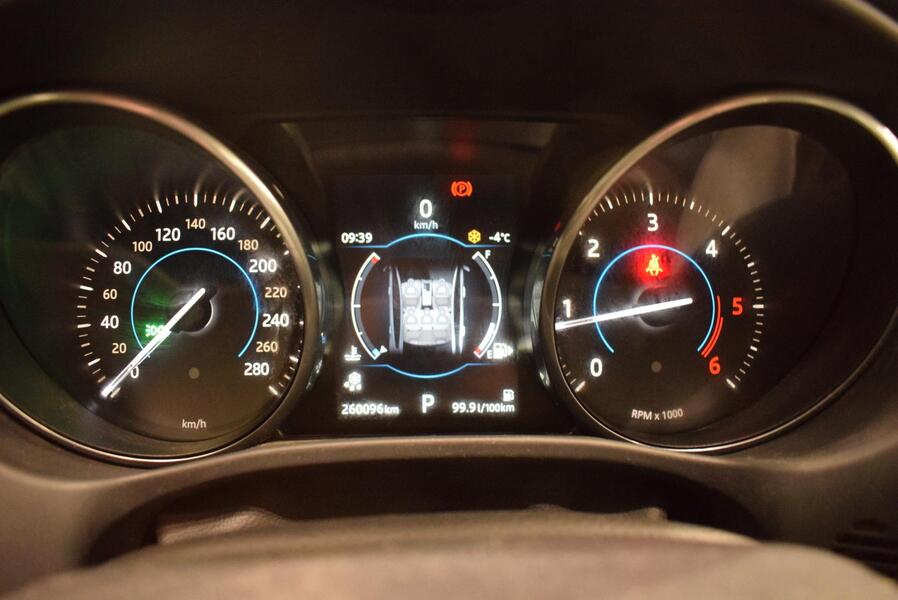 Jaguar XE vaihtoauto